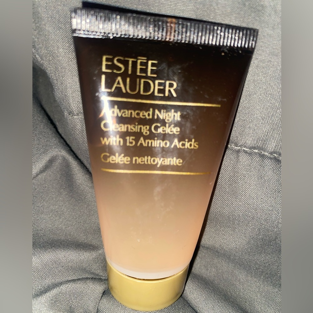 Estee Lauder Advanced Night Cleansing Gelée - Gold and Black